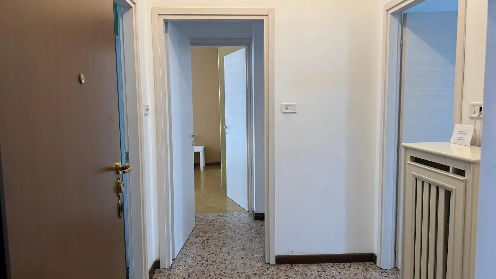 Grande Appartamento Vicino Il Centro E Aeroporto-6Pax Milan Apartment